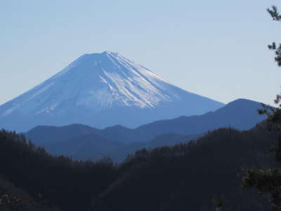 キリガ尾根分岐下より富士山を望む