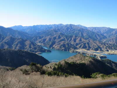 高取山展望台から宮ケ瀬湖 
