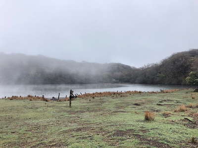 霧の八丁池 
