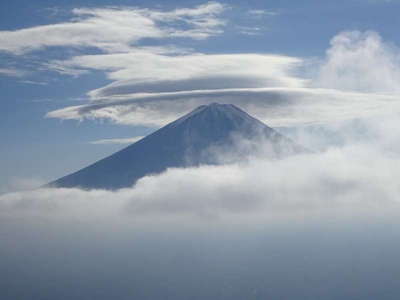富士百景！雪頭ヶ岳の富士