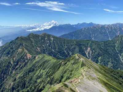 南峰より爺ヶ岳、槍穂高連峰 