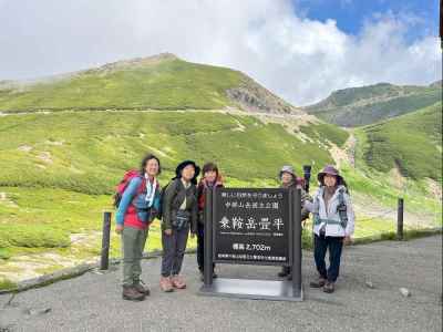 バスの終点畳平に到着