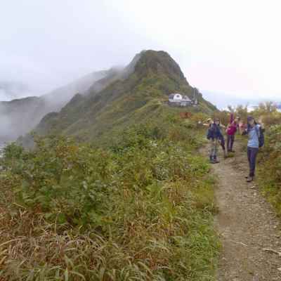 八ツ峰に向け出発