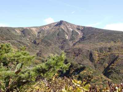 蔵王連峰最高峰の熊野岳