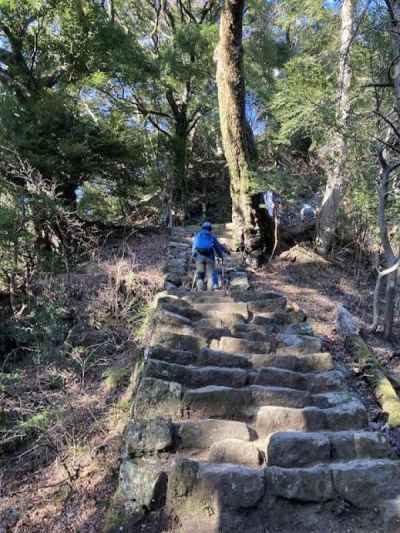 石段の連続 