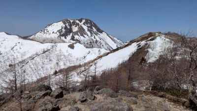 奥白根山と前白根山の姿確認
