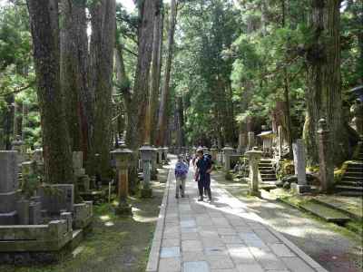高野山奥の院 