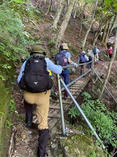 登山開始 