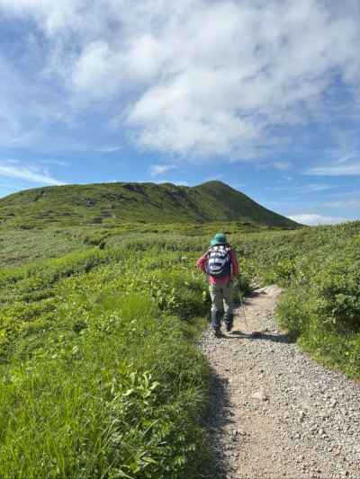 山頂を目指して 