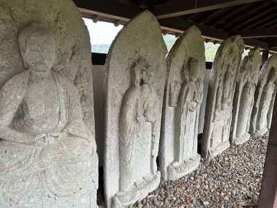 西山光照寺跡の石仏群