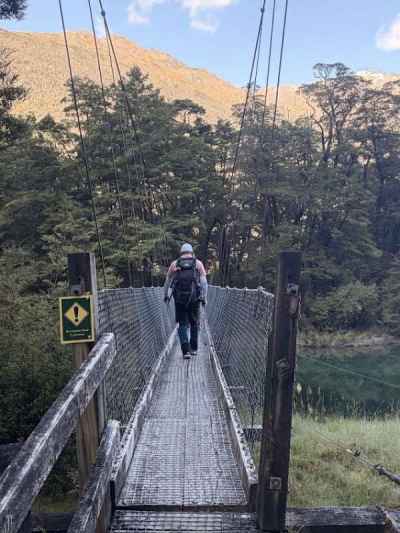 この橋を渡ってﾂｱｰが始まる&nbsp;