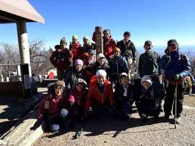 山頂でTさんパーティーと合流