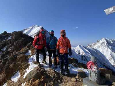 お地蔵さんと赤岳・阿弥陀岳